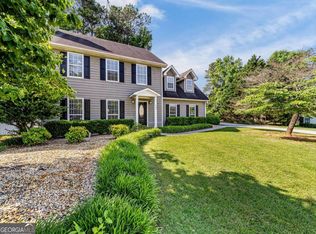 595 Suwanee Lakes Cir, Suwanee, GA 30024