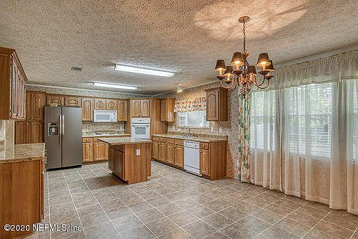 5th image of 3108 Carter Ln