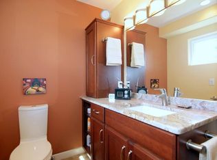 4721 Holm Rd, Oregon, WI 53575