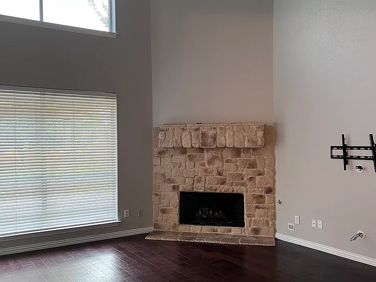 3625 Dresage Ln — Photo 6