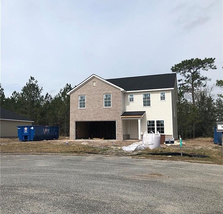1st image of 230 Roswell Dr E