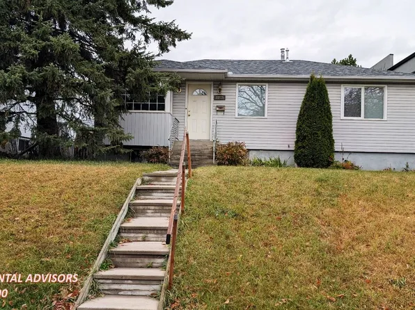 1732 23rd Ave NW, Calgary, AB T2M 1V5