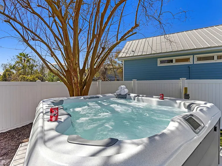 4456 Luke Ave #ID1285931P — Photo 28