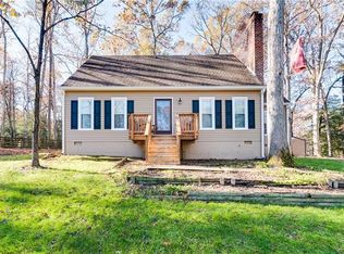 9926 Indian Point Rd, North Chesterfield, VA 23237