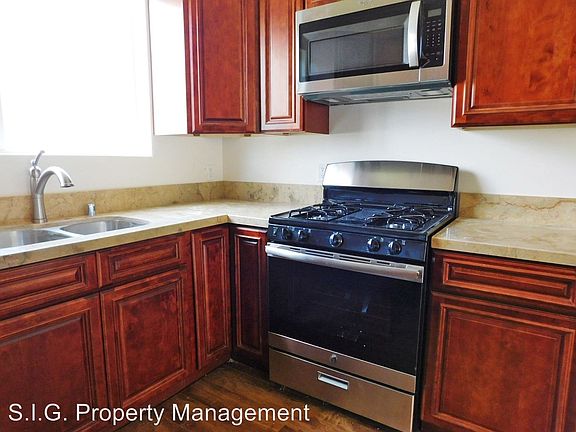 5th image of 10215 Tujunga Canyon Blvd Unit 102