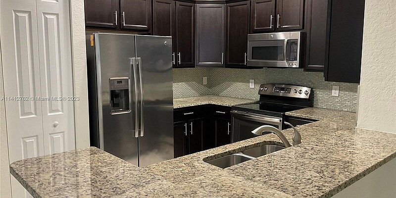 1st image of 12150 Village Pl Unit 12150