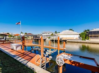 307 Heron Ave, Naples, FL 34108