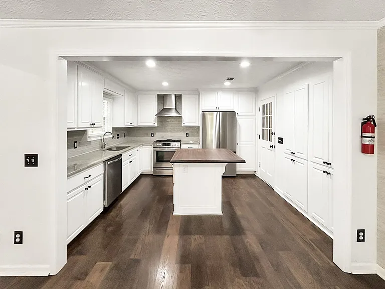 3340 Preakness Ct — Photo 10