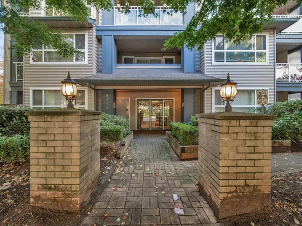 8115 121a St #210, Surrey, BC V3W 1J2