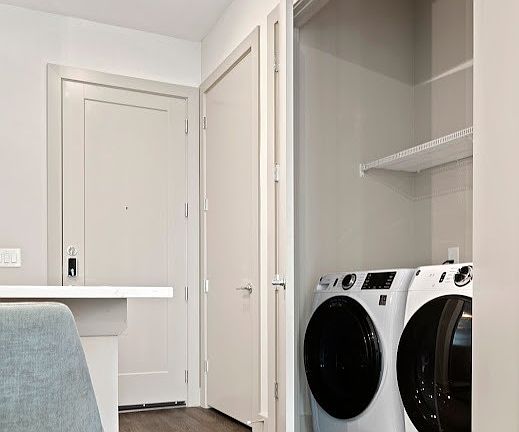 Front Load Full Size Washer/Dryer (Mojito Floor Plan)