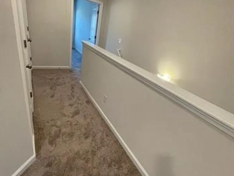 8139 Sheffield Dr — Photo 4