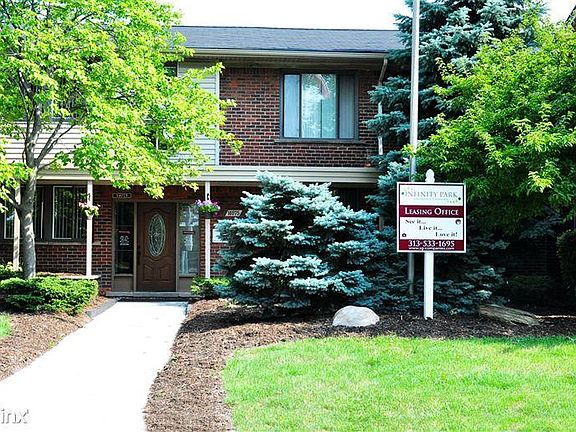 5th image of 14065 Dale St