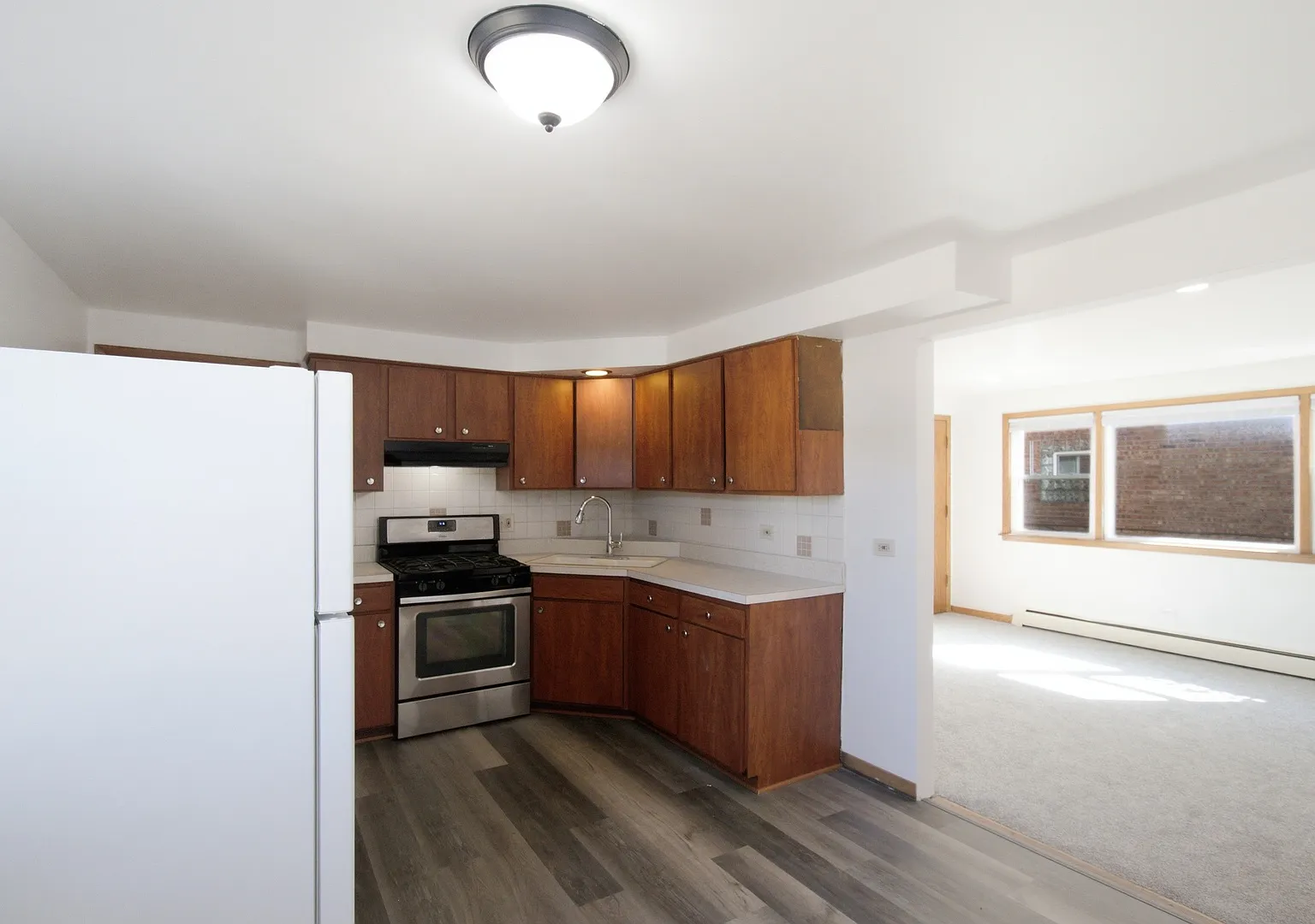 1 bed, 800 sqft, $1,450 — Photo 3