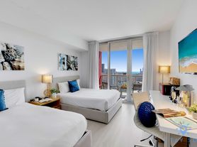 2602 E Hallandale Beach Blvd