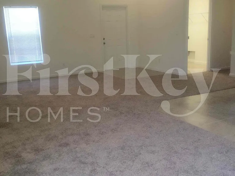 3149 SW Letchworth St — Photo 3
