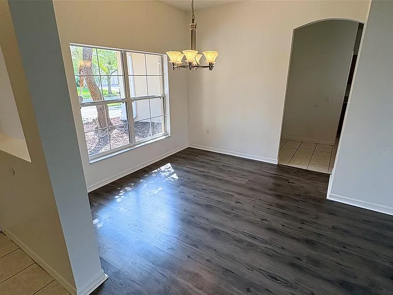 3637 Weatherfield Dr — Photo 5