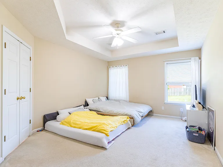 9260 Harrington Cir — Photo 14