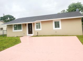 6630 Harding St, Hollywood, FL 33024