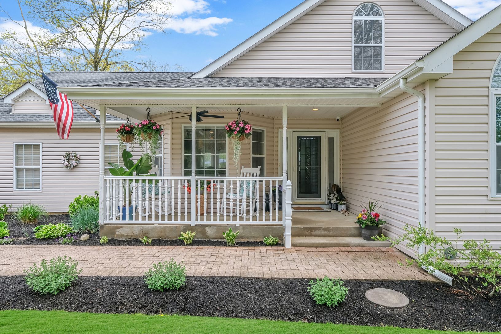  Front Porch Entry