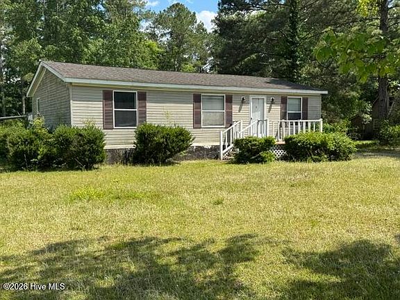 2nd image of 111 Dogwood Circle