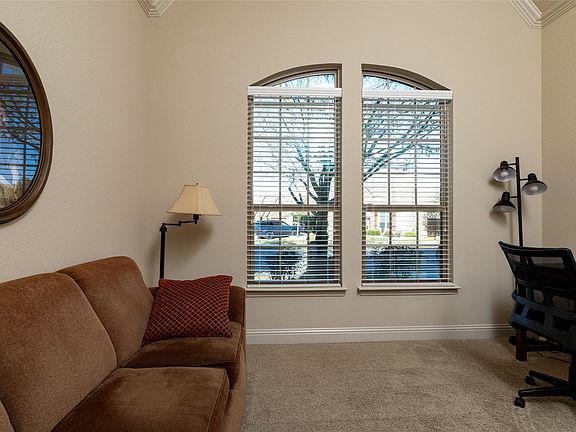 5th image of 3005 S College Ave