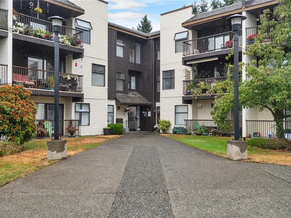 585 Dogwood St S #113, Campbell River, BC V9W 6T6