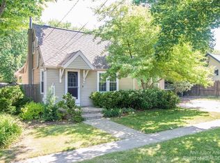 231 E Washington St, Dimondale, MI 48821