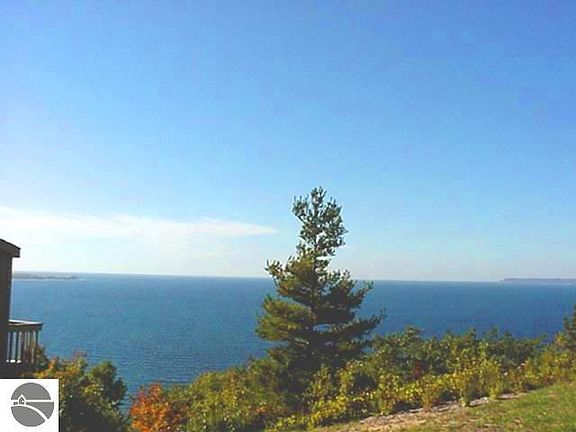 3rd image of 10B Pinnacle Pl