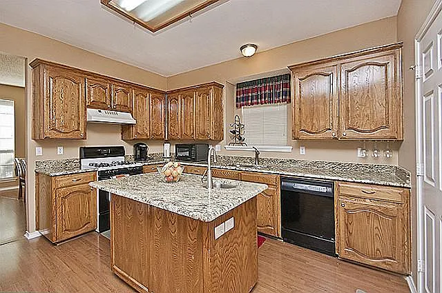 7879 Tournament Rd — Photo 24