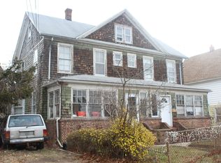 18 Mervin St, Inwood, NY
