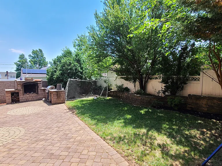 526 Moonachie Ave — Photo 43