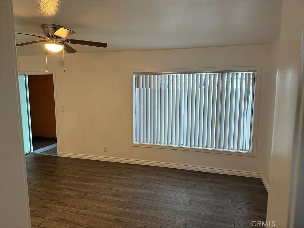 Building Photo - 749 S Berendo St #3