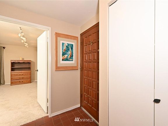 4th image of 6642 Park Point Way NE Unit D110