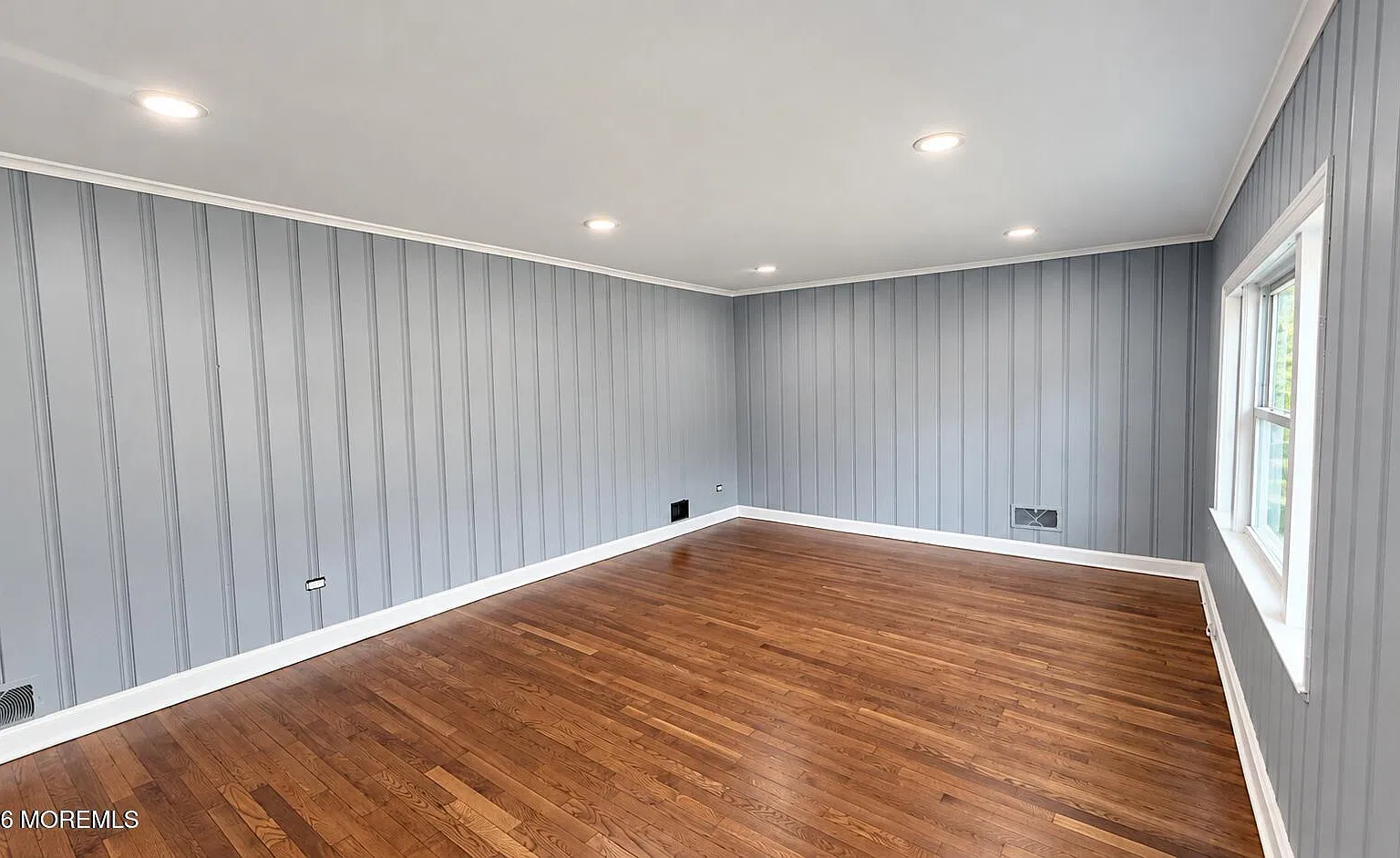 2 bed, 850 sqft, $3,000 — Photo 4