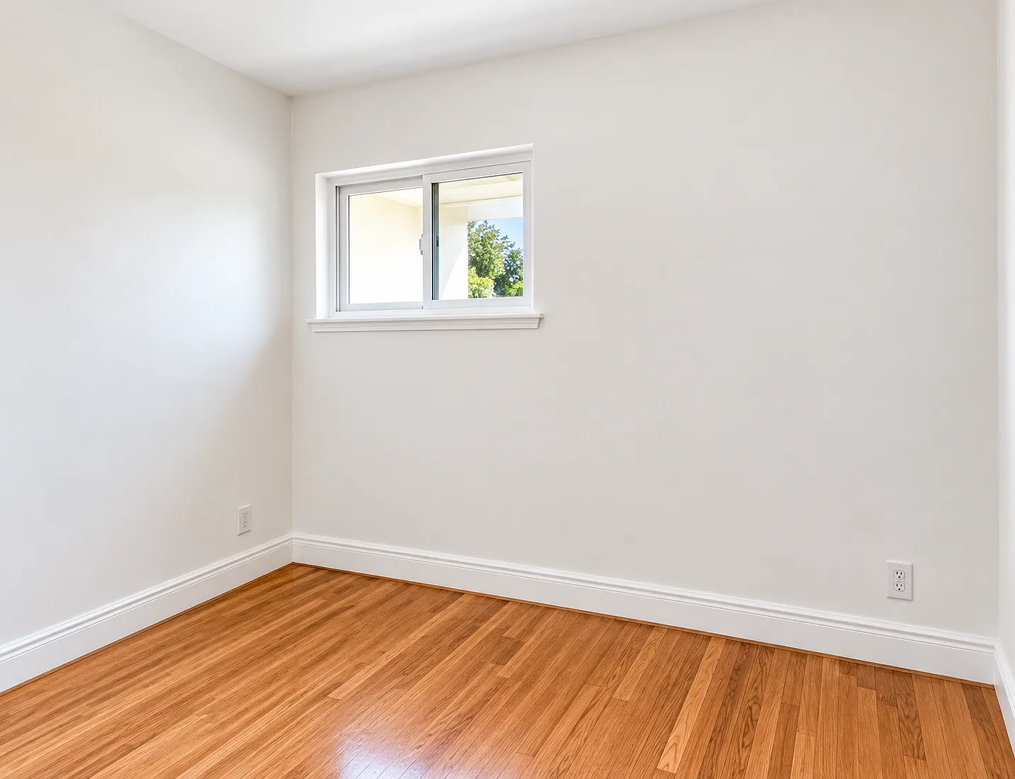 4 bed, 1826 sqft, $4,895 — Photo 3
