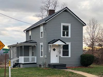 3 Apple St N, Uniontown, PA, 15401