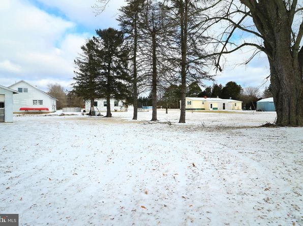 1558 Maple St, Morrisdale, PA 16858