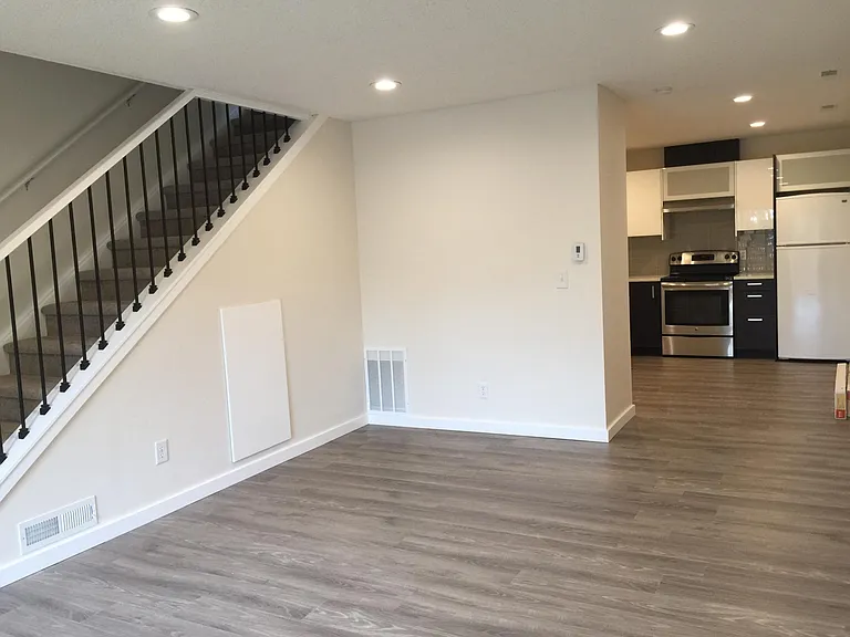 3250 Madison Ave — Photo 3