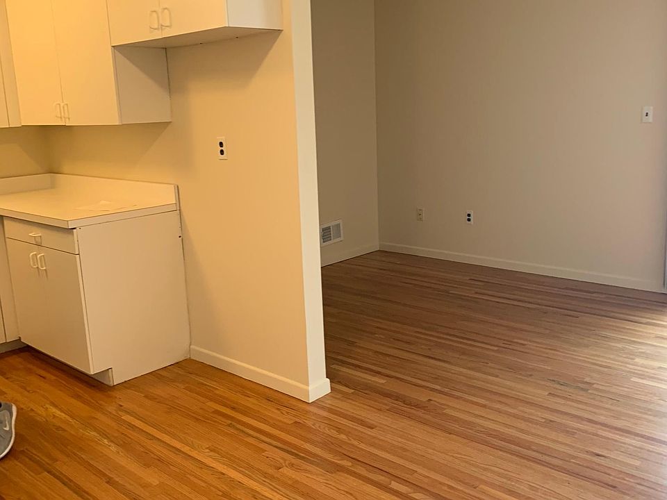 2nd image of 26 Serrell Ave