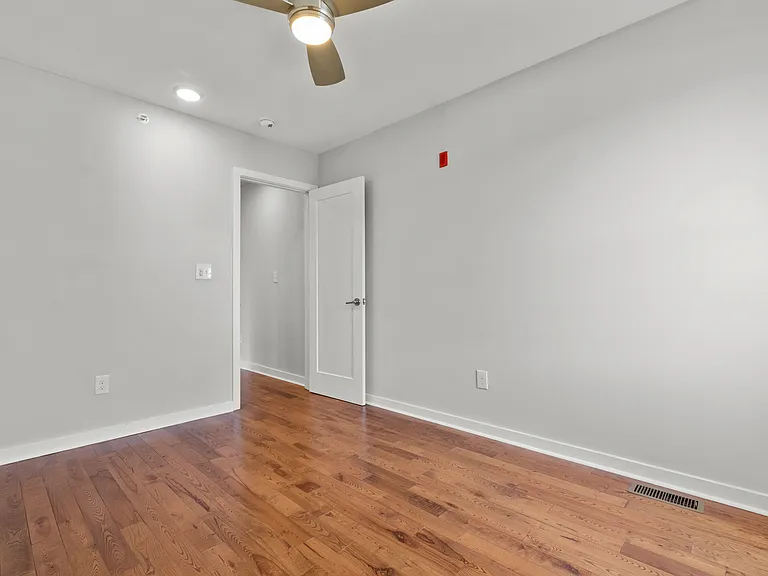 1329 N Randolph St #4 — Photo 21