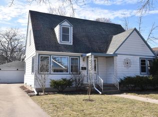 711 Augusta St, Racine, WI 53402