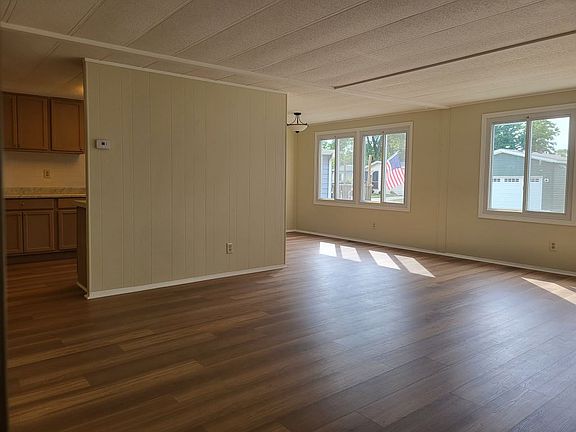 3rd image of 200 Tollview Rd #608