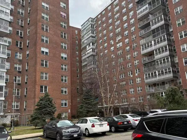 138-10 Franklin Avenue #7D, Flushing, NY 11355