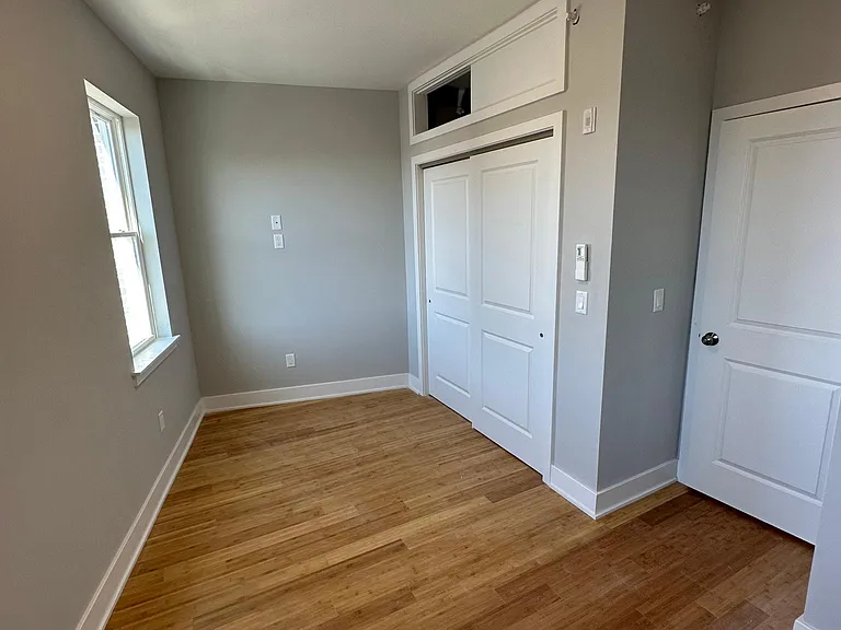 1237 Point Breeze Ave #2 — Photo 10