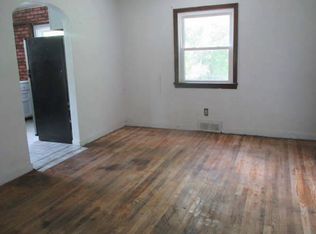151 Elm St, Imperial, PA 15126