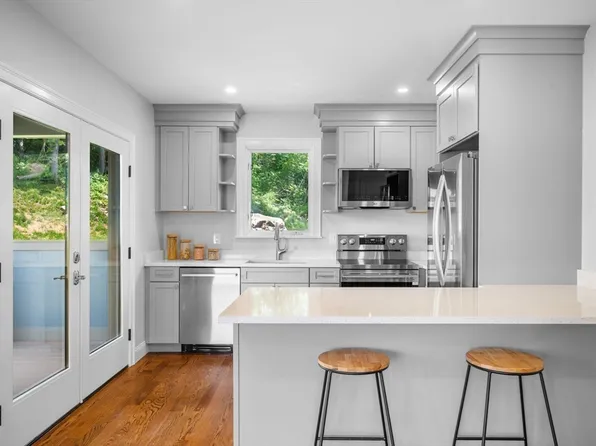 20 Bellair St #A, Lynn, MA 01902