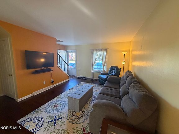 5th image of 3217 Glanzman Rd Unit 43