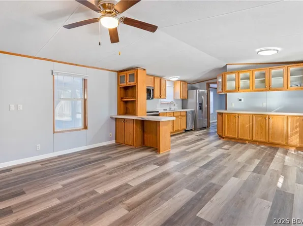 13 Foothill Ct, Sunrise Beach, MO 65020