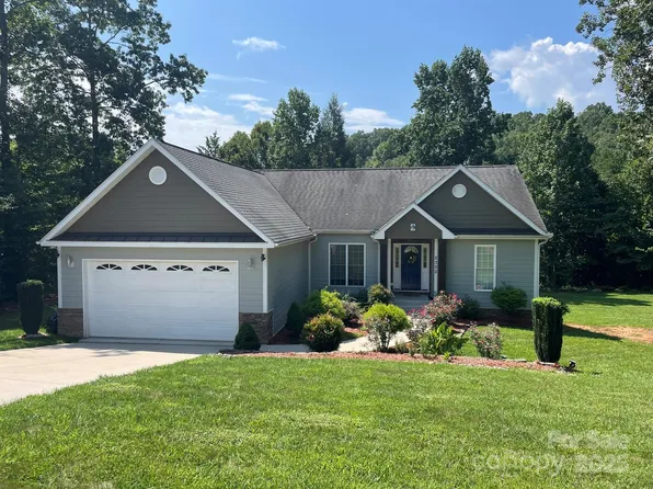 2302 Saratoga Run, Morganton, NC 28655