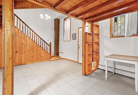 4th image of 74 Sherman St #1A